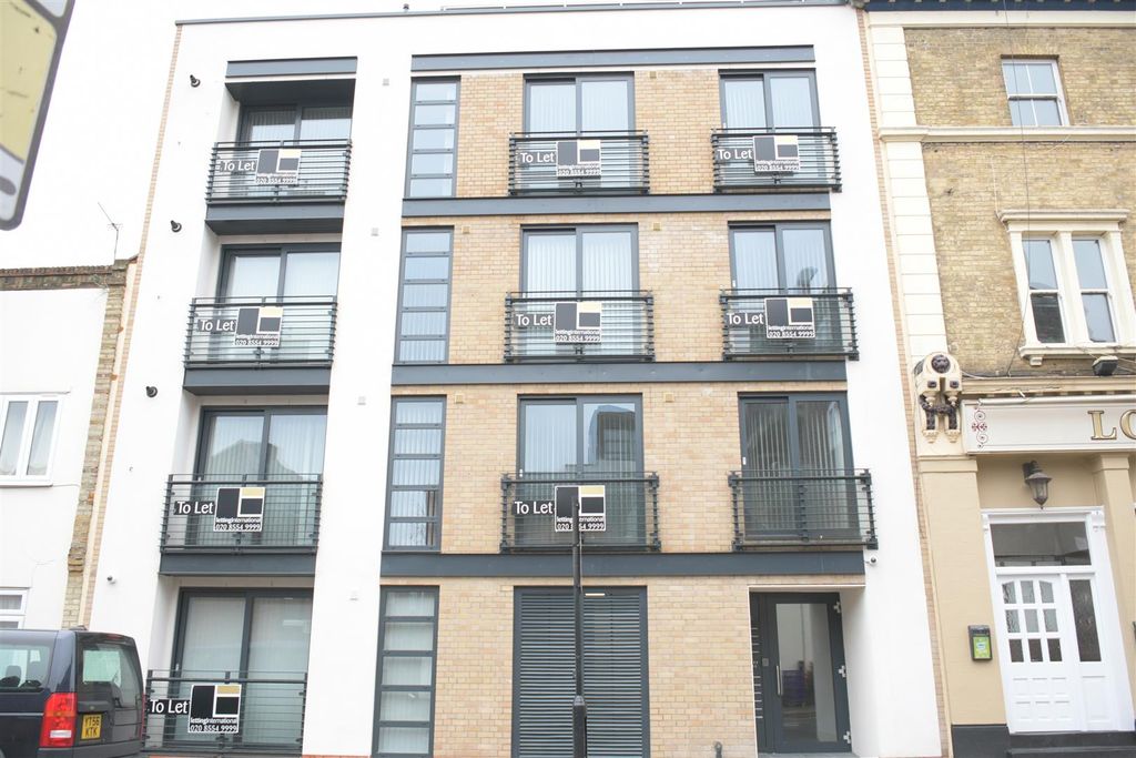 Property photo 1 of 14 Front External