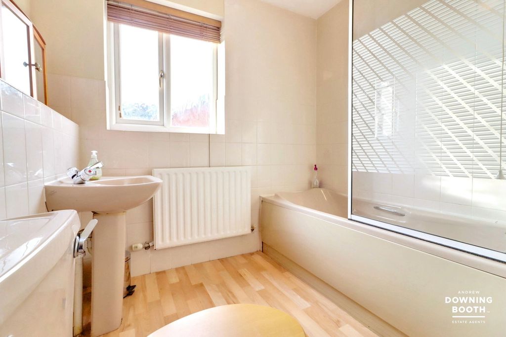 Additional image 24 of 4 bed detached house for saleBroadlands Rise, Boley Park, Lichfield WS14