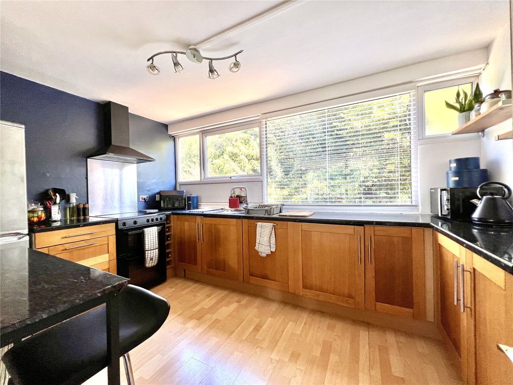 Property photo 3 of 15 Kitchen