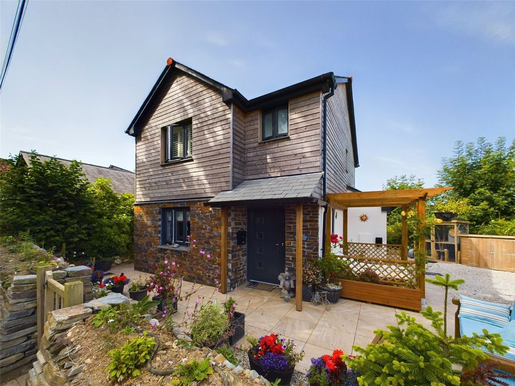 Property photo 1 of 23 Picture No. 11