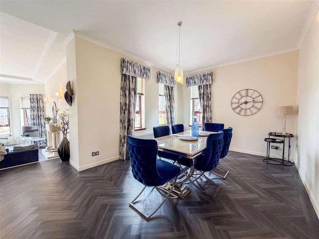 Additional image 10 of 5 bed detached house for saleChateau Grove, Hamilton ML3