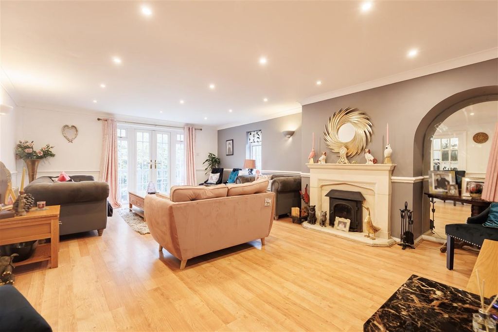Property photo 3 of 31 59A Lower Swaines  (6).Jpg