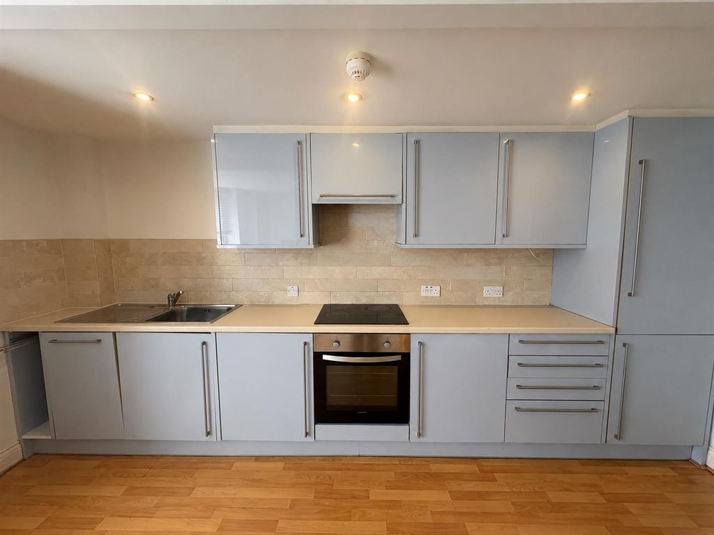 Property photo 2 of 4 Kitchen.Png