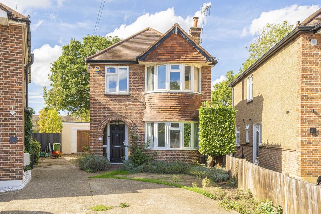 Property photo 1 of 8