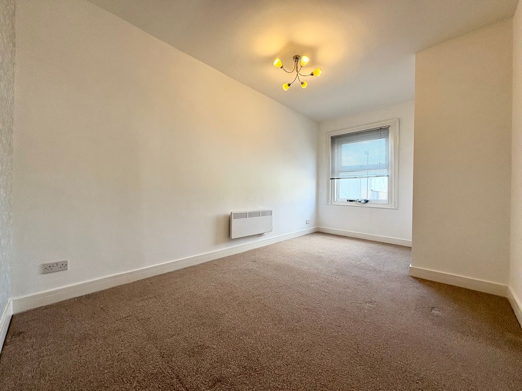 Property photo 2 of 8 Bedroom One