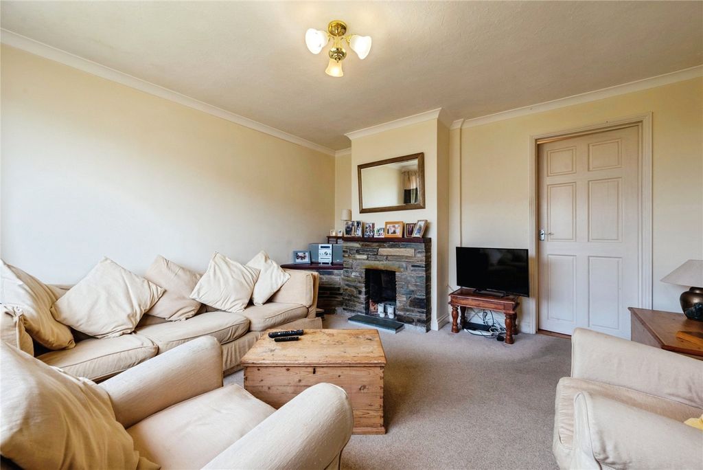 Property photo 2 of 14 Picture No. 19