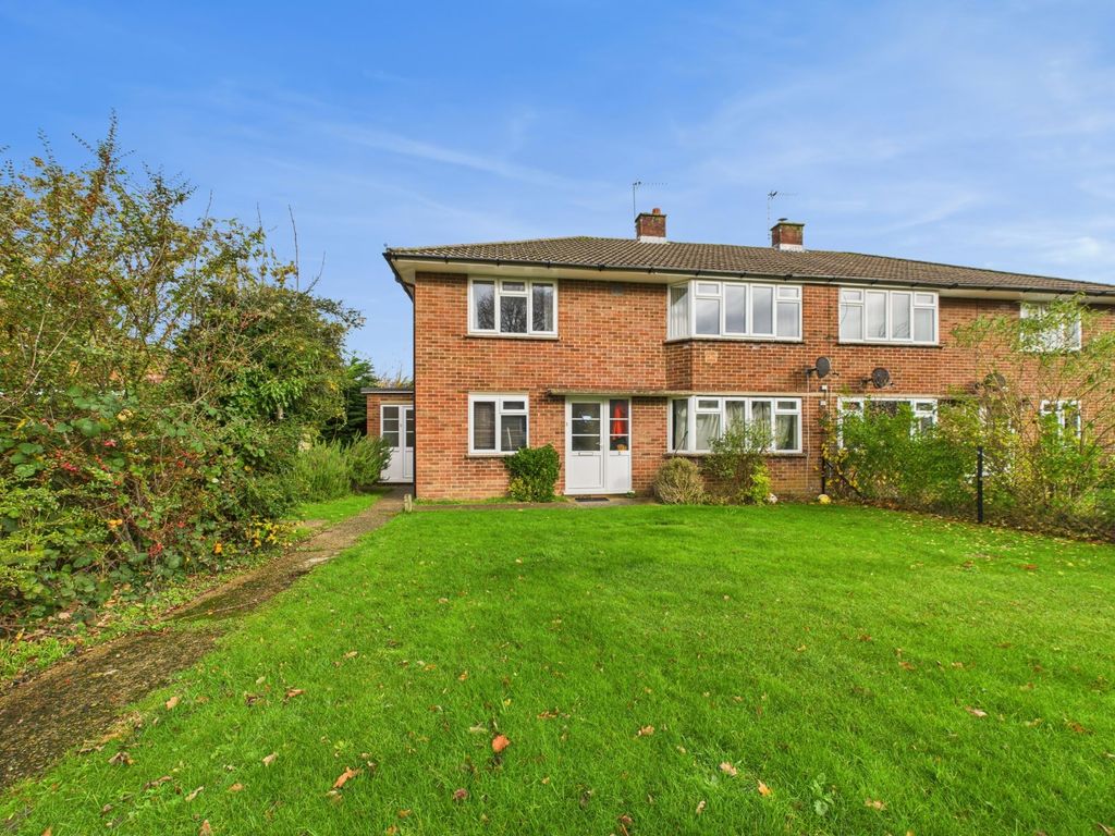 Property photo 1 of 21 Front