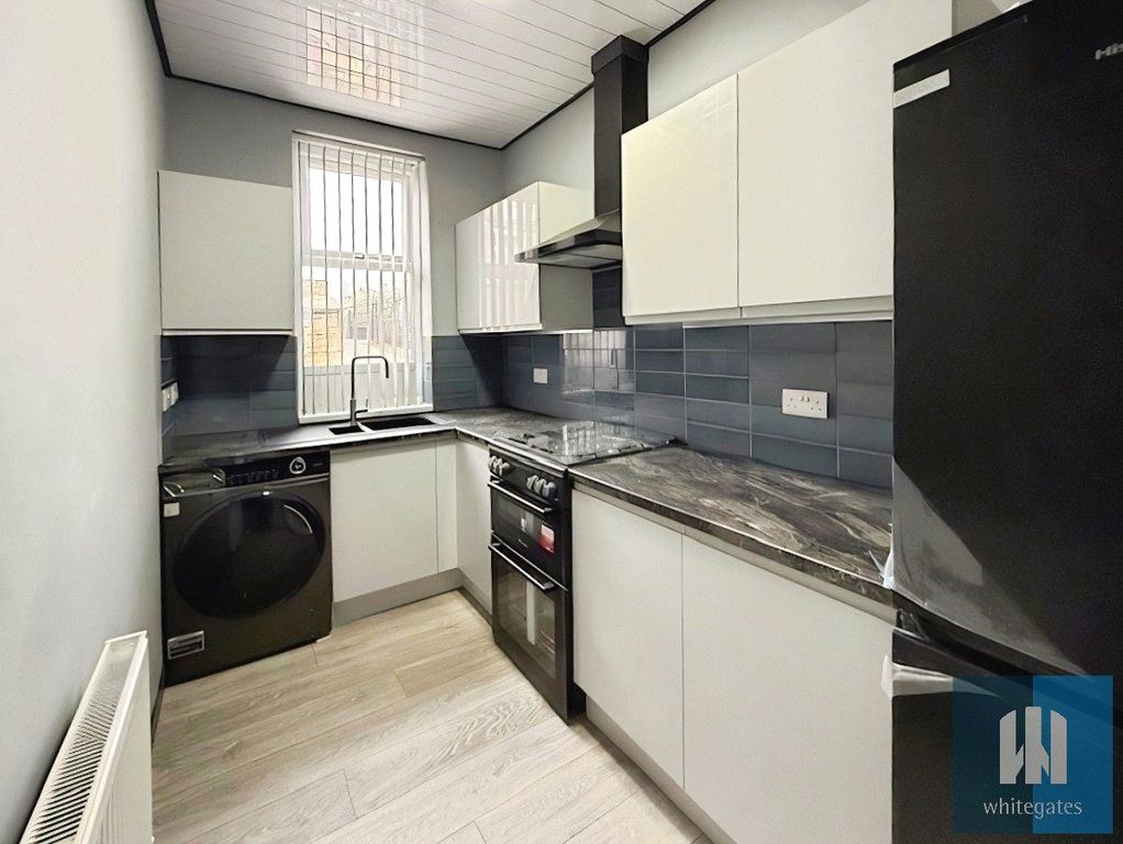 Property photo 2 of 12 Picture No. 04