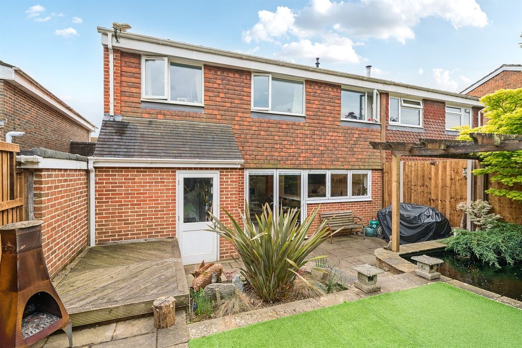 Property photo 1 of 14 (Main)