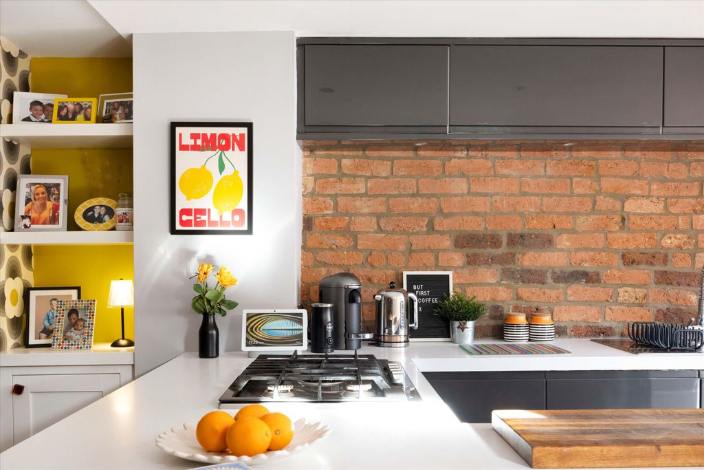 Property photo 3 of 28 Image