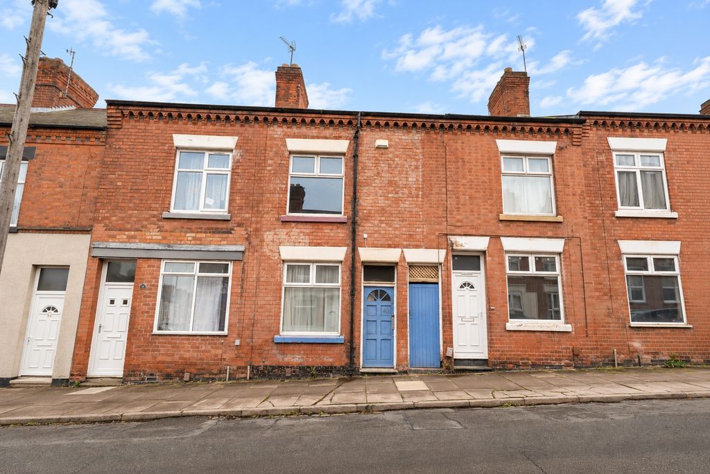 Property photo 1 of 16 F1