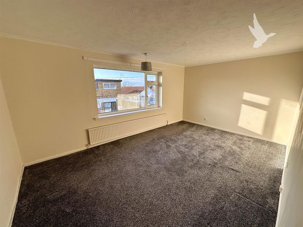 Property photo 2 of 12 Img_0016.Jpg