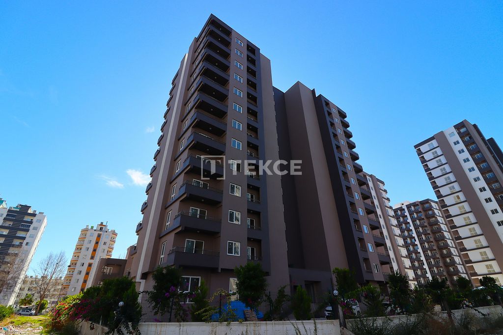 Property photo 2 of 31