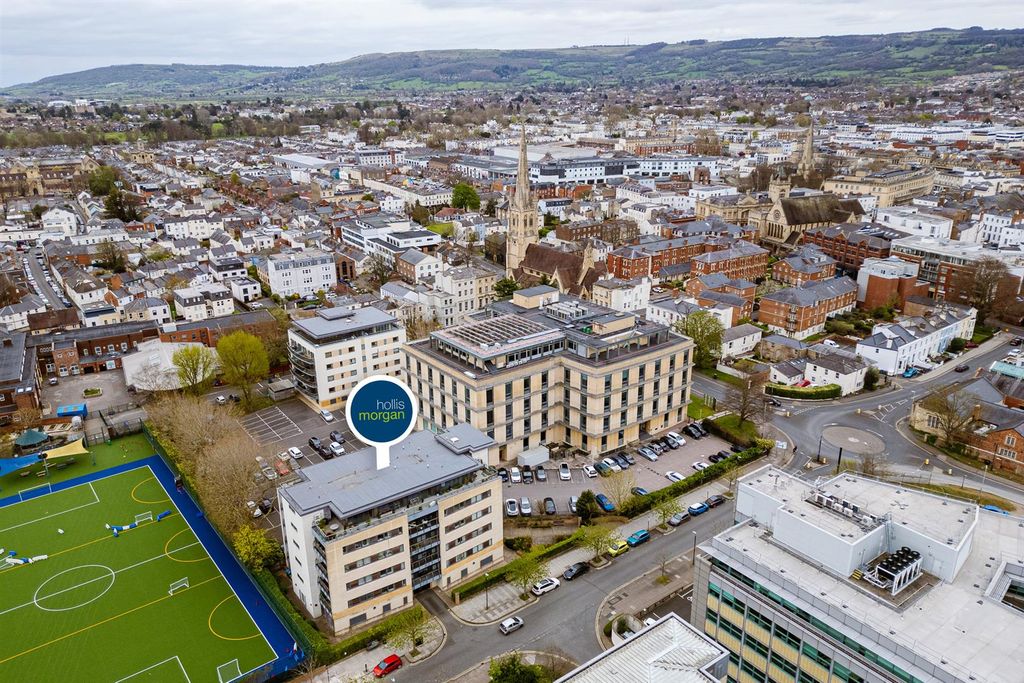 Property photo 3 of 25 D11 St. James South One, Jessop Ave, Cheltenham Gl