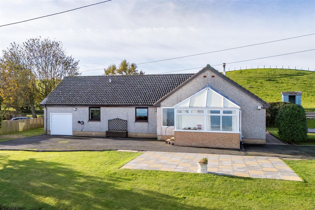 Property photo 2 of 20 Heatherlea-01.Jpg