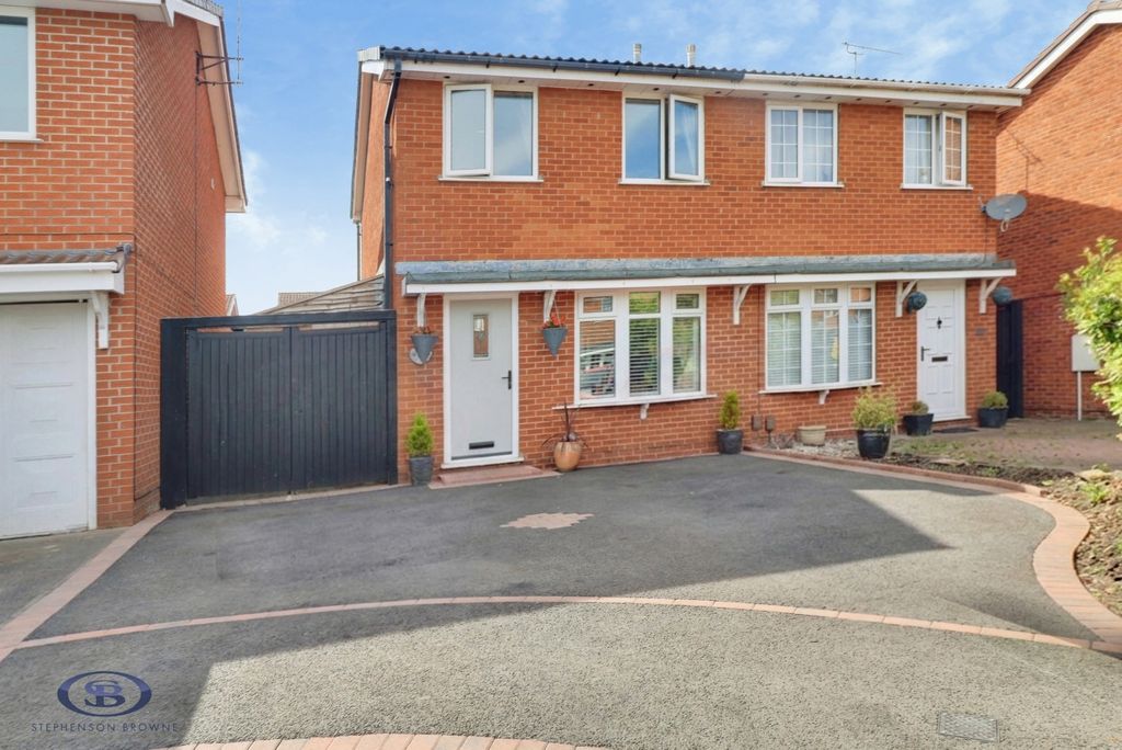 Property photo 1 of 17 Pbox-Img.Jpg