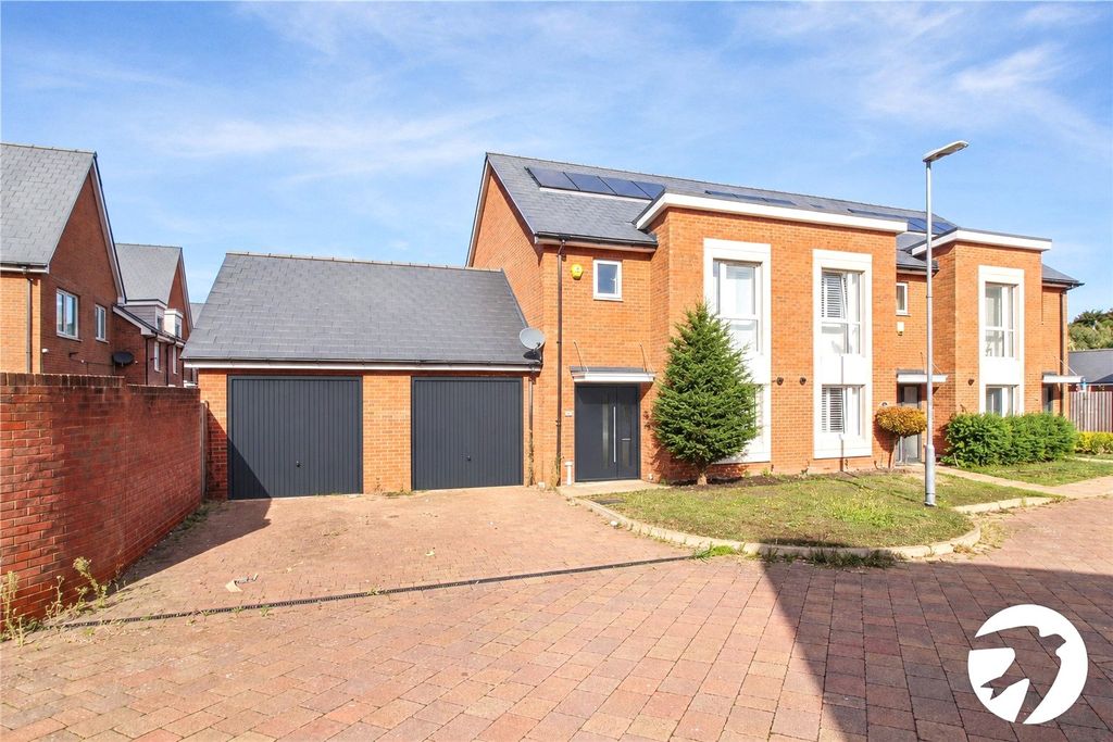Property photo 1 of 19 Picture No. 21