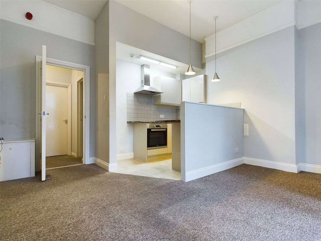 Property photo 1 of 13 Open Plan Living Rm
