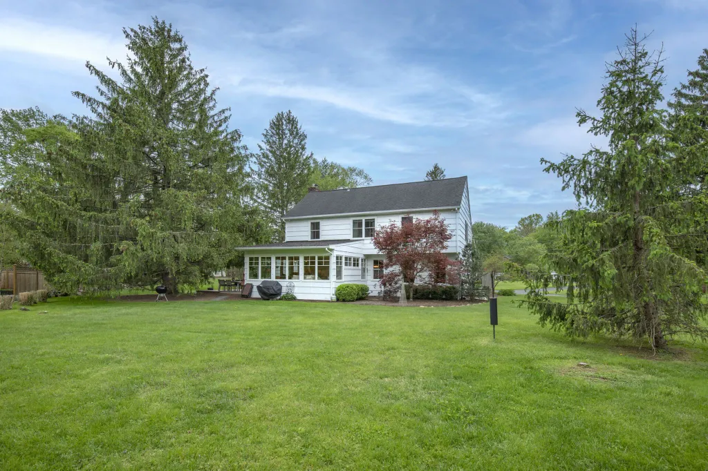 Property photo 3 of 8 <Alttext/>