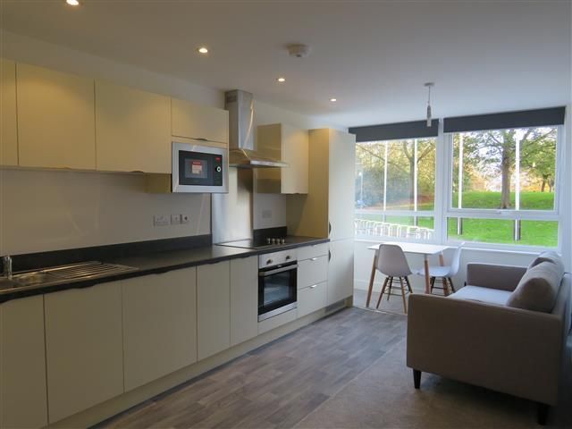 Property photo 2 of 5 Living Room