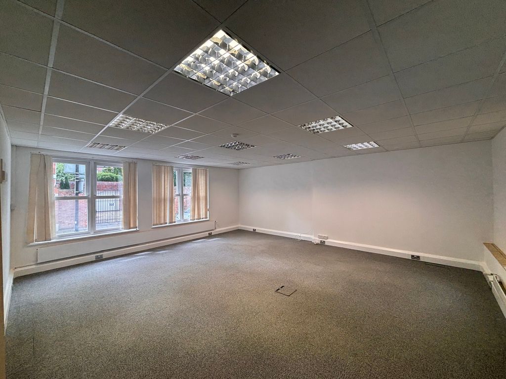 Property photo 1 of 10 Picture No. 04