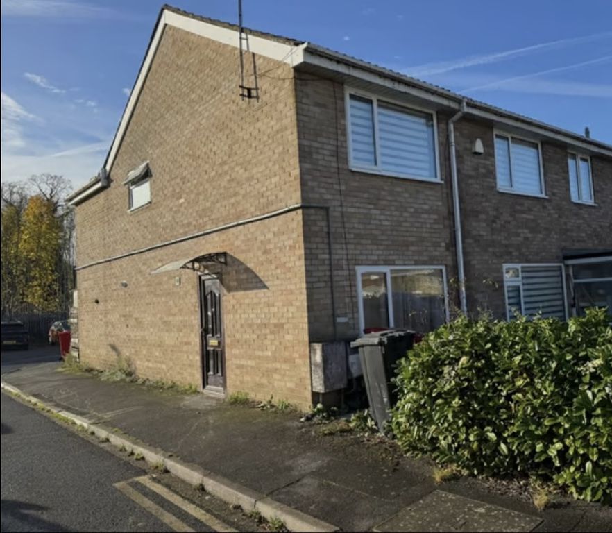 Property photo 1 of 3