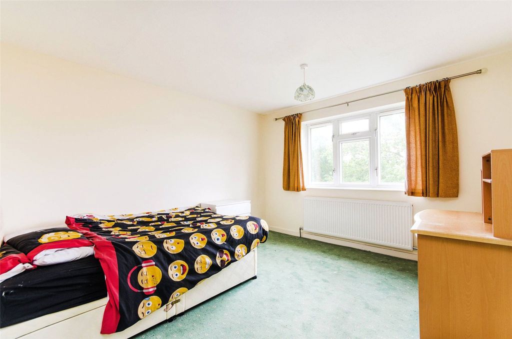 Property photo 2 of 4 Picture No. 02