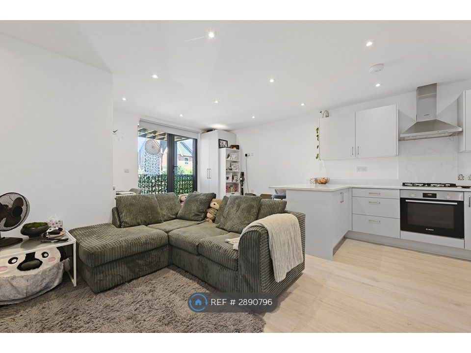 Property photo 2 of 7