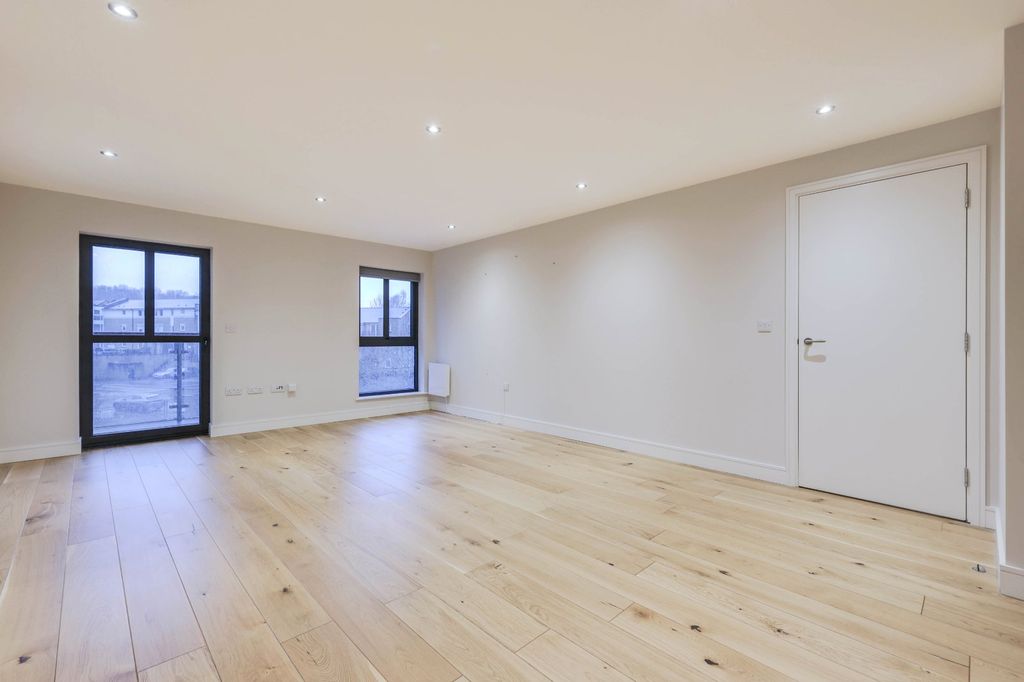 Property photo 3 of 14 Picture No. 45