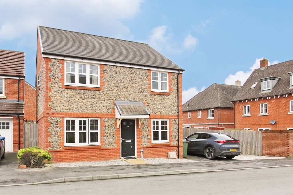 Property photo 1 of 14