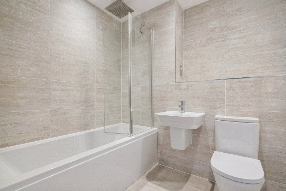 Property photo 2 of 8 Example