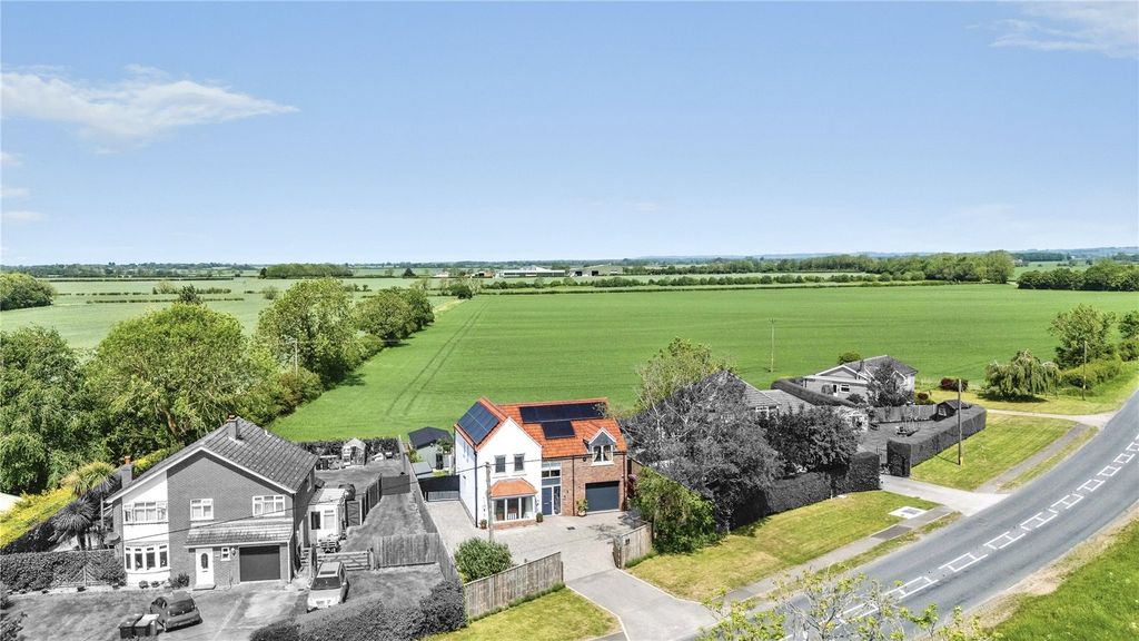 Property photo 2 of 25 Drone