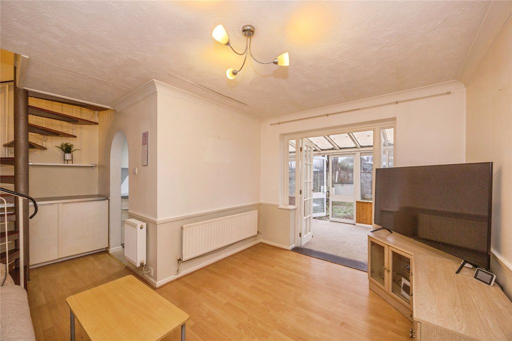 Property photo 2 of 14 Picture No. 34