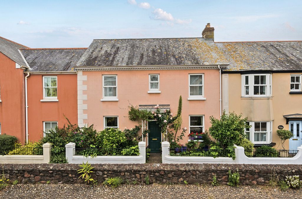 Property photo 1 of 18 1305894-2-684c269...