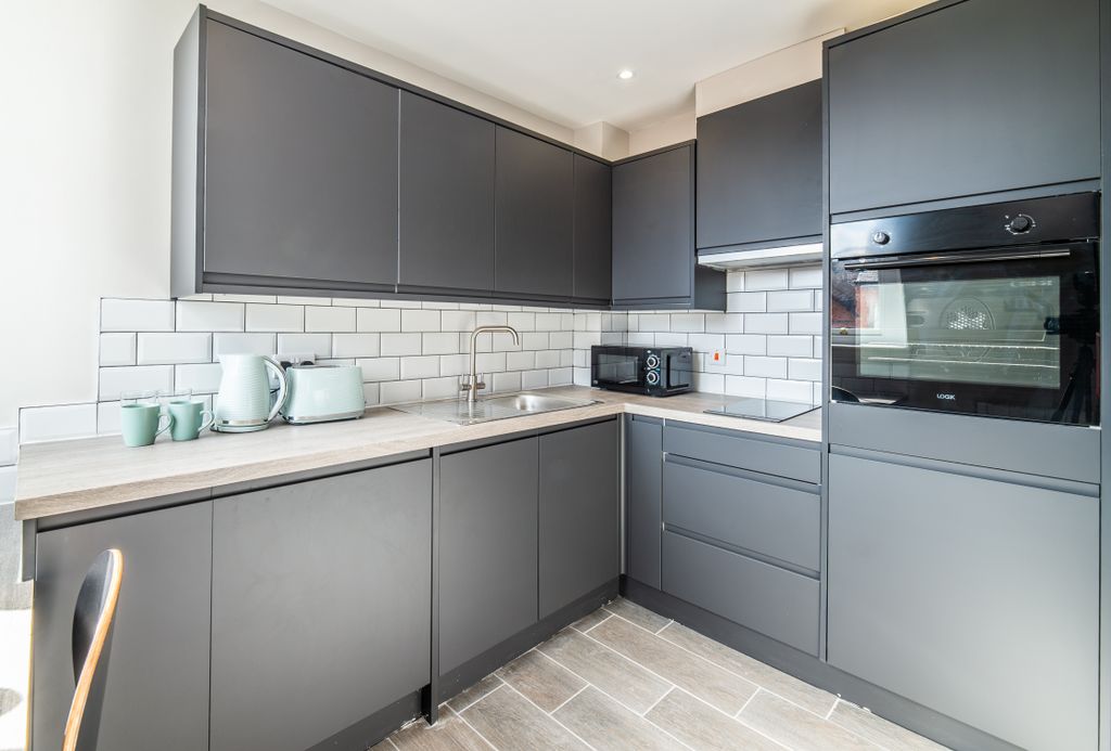 Property photo 1 of 10 Canning Place B304-005