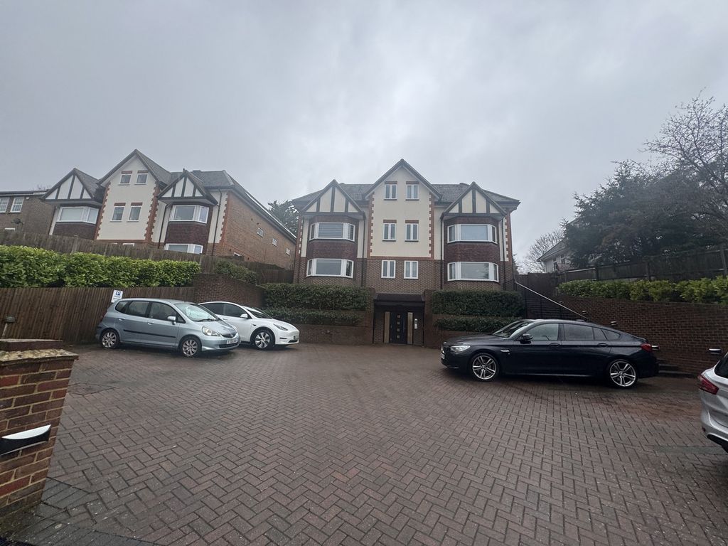 Property photo 1 of 16