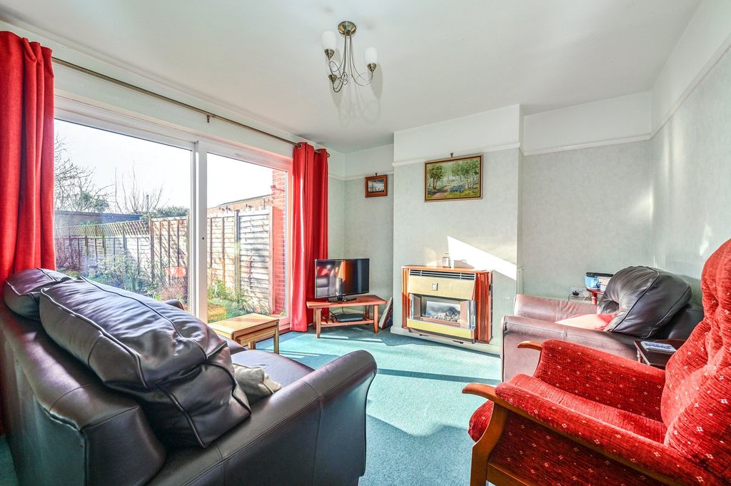 Property photo 2 of 14 Picture No. 04