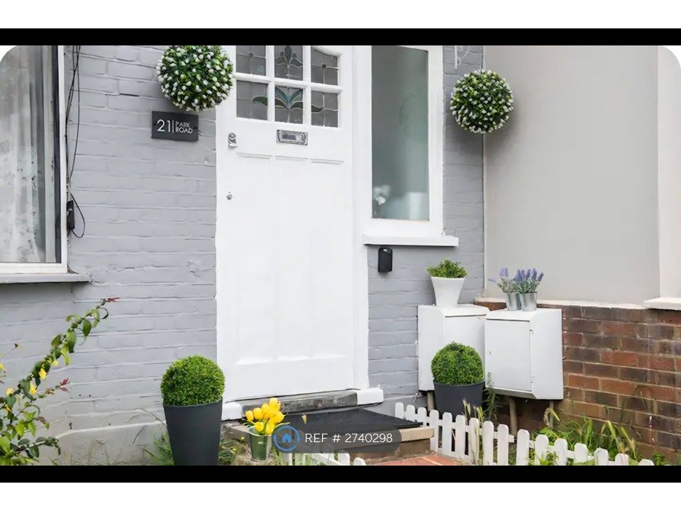 Property photo 3 of 16 External