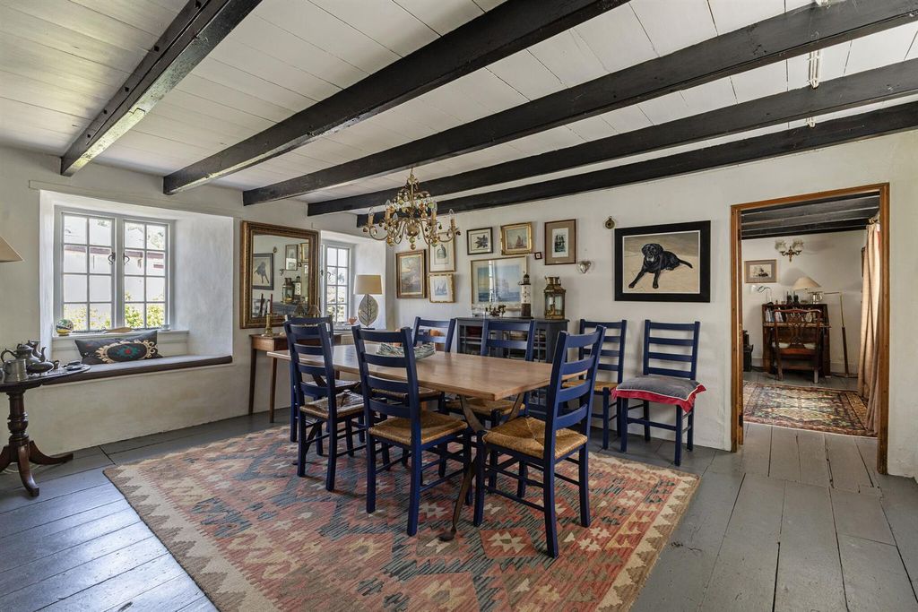 Property photo 2 of 16 111698_Hendra Golant-18_Low.Jpg