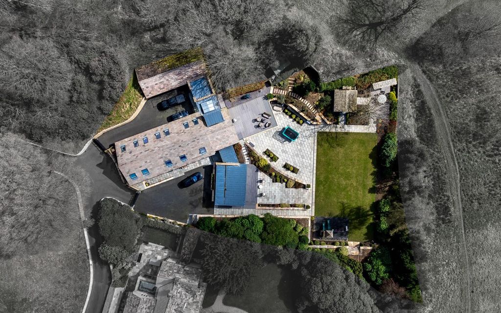 Additional image 61 of 4 bed barn conversion for saleColemans Barn, Off Chorley Old Road, Horwich, Bolton BL6