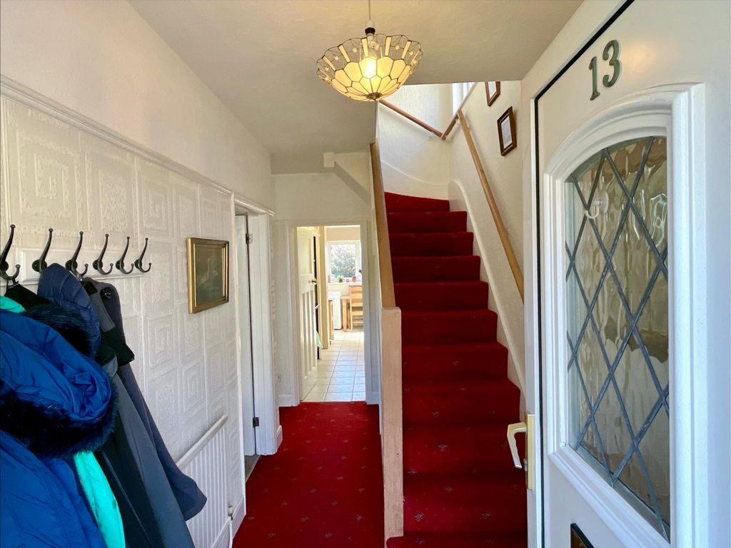 Property photo 2 of 23