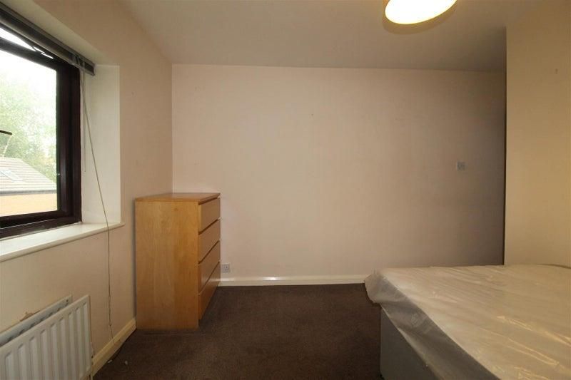 Property photo 2 of 9 92543917.Jpg