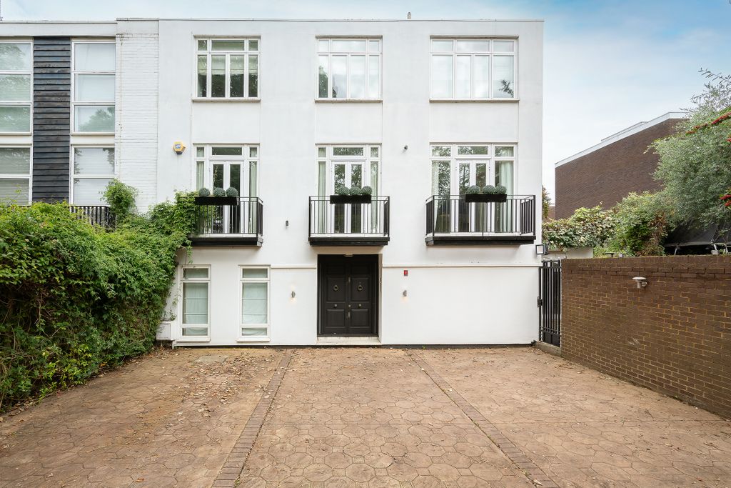 Property photo 1 of 19