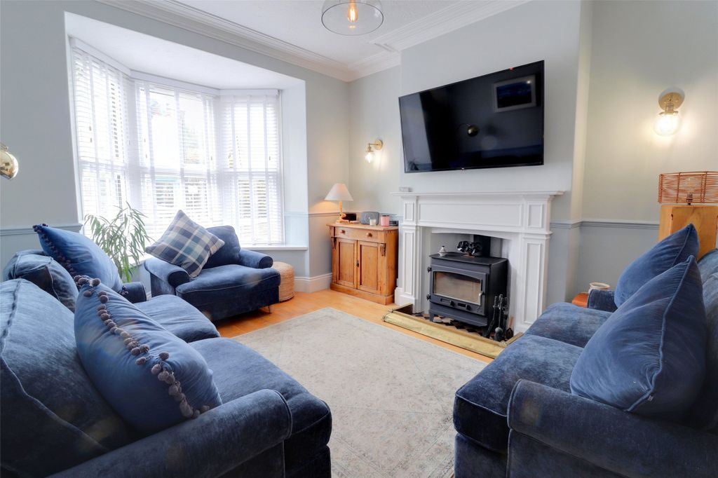 Property photo 3 of 17 Picture No. 04