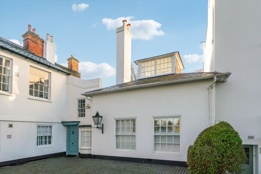 Property photo 1 of 20 Image