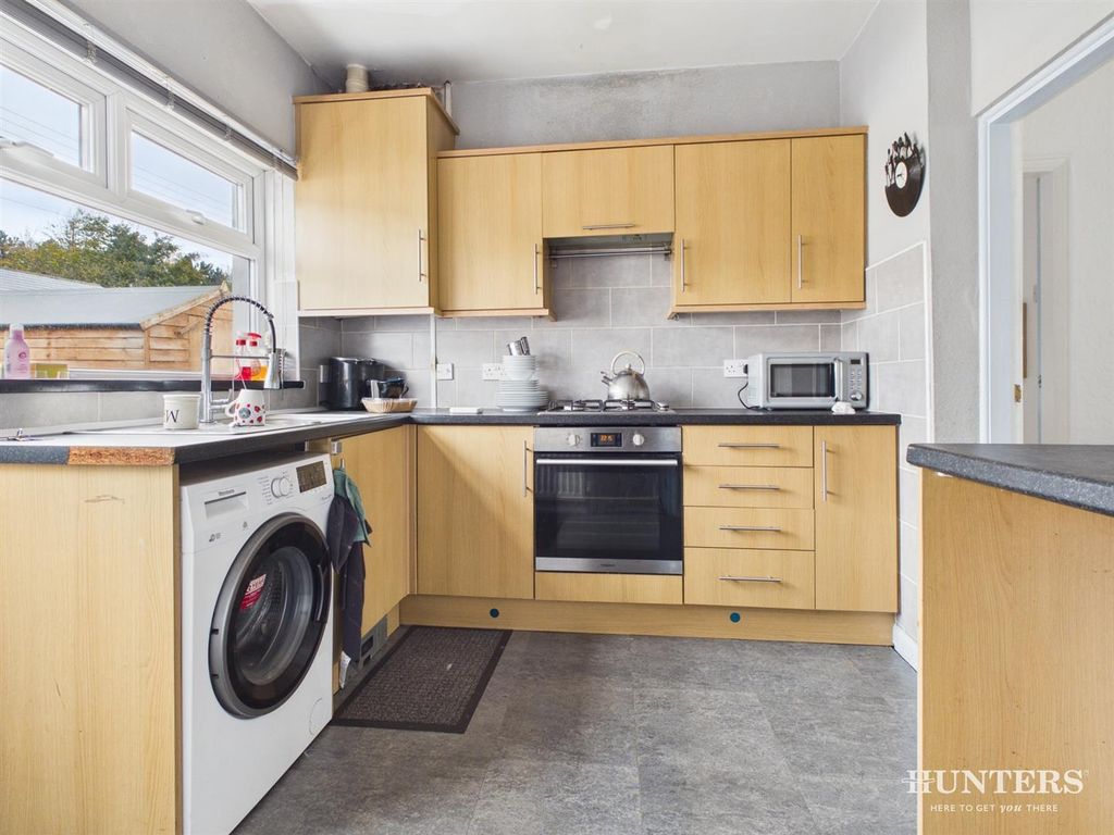 Property photo 2 of 18 Cam05287G0-Pr0251-Still002.Jpg