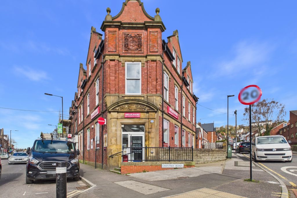 Property photo 1 of 11 Front External