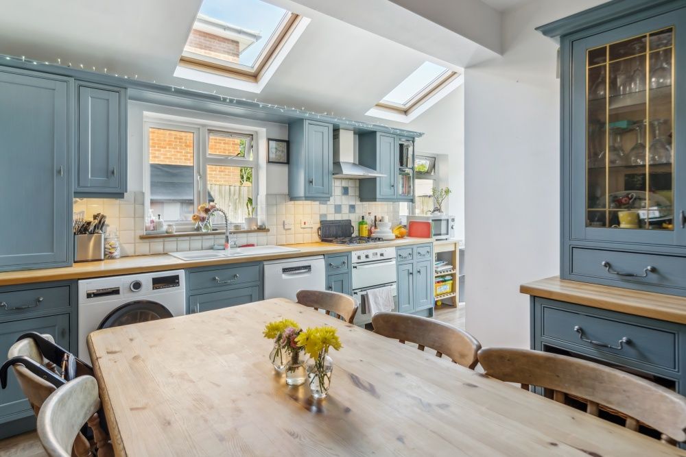 Property photo 2 of 14