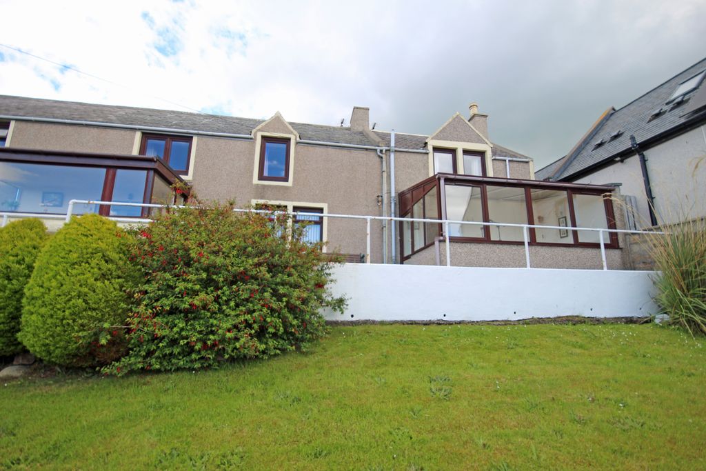 Property photo 1 of 30