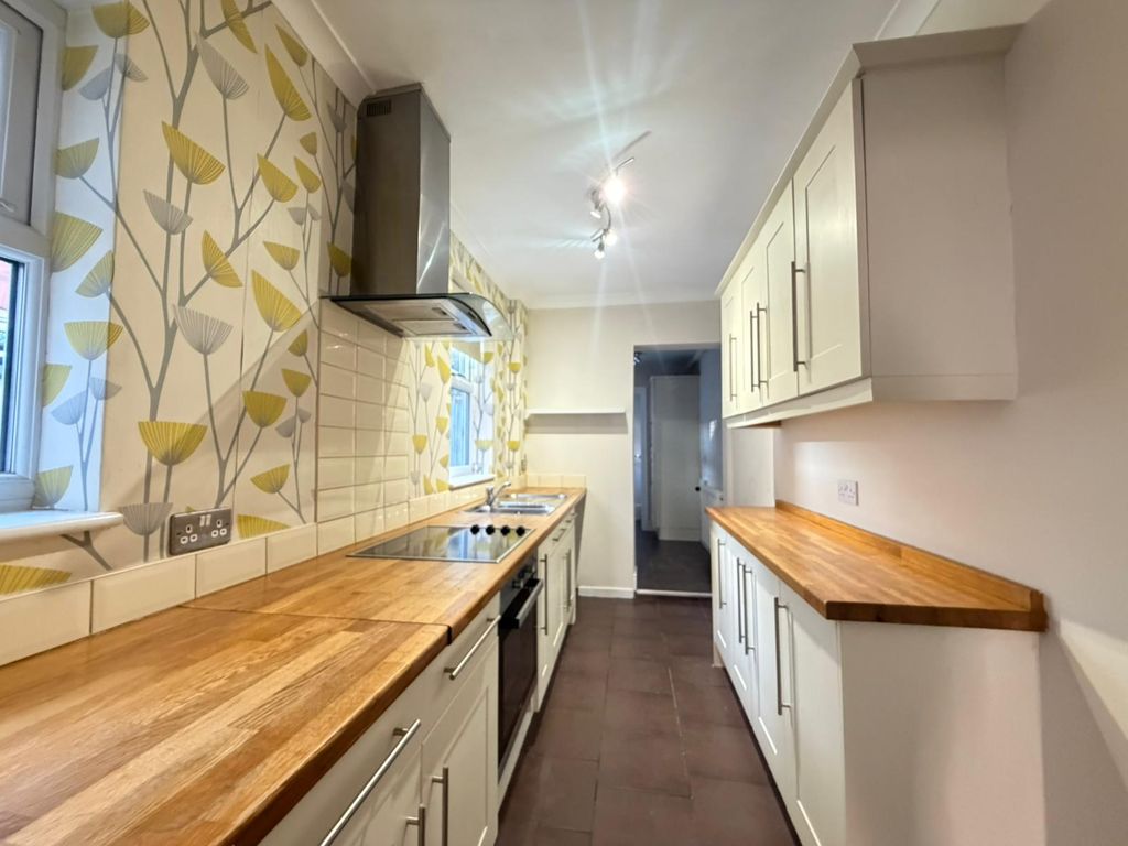 Property photo 2 of 13 Whatsapp Image 2025-12-02 At 10.43.56 (1)